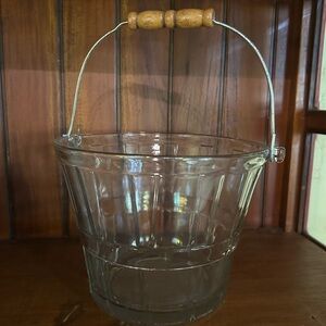 Vintage Anchor Hocking Bushel Apple Basket Ice Bucket. Heavy glass.
